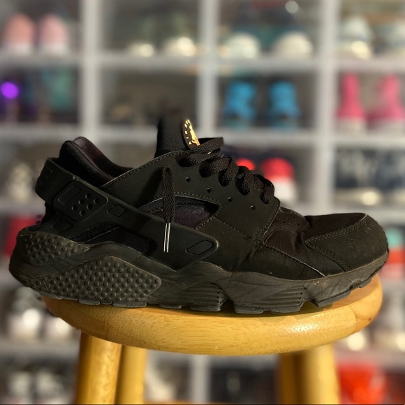 Nike Other - Nike Triple Black Hurache
